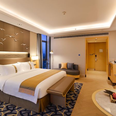 Holiday Inn Haikou West Coast By Ihg Eksteriør bilde